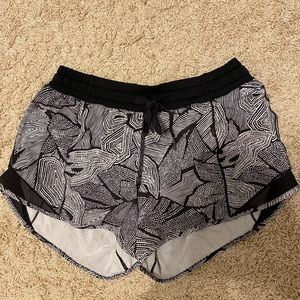 lululemon hotty hot shorts